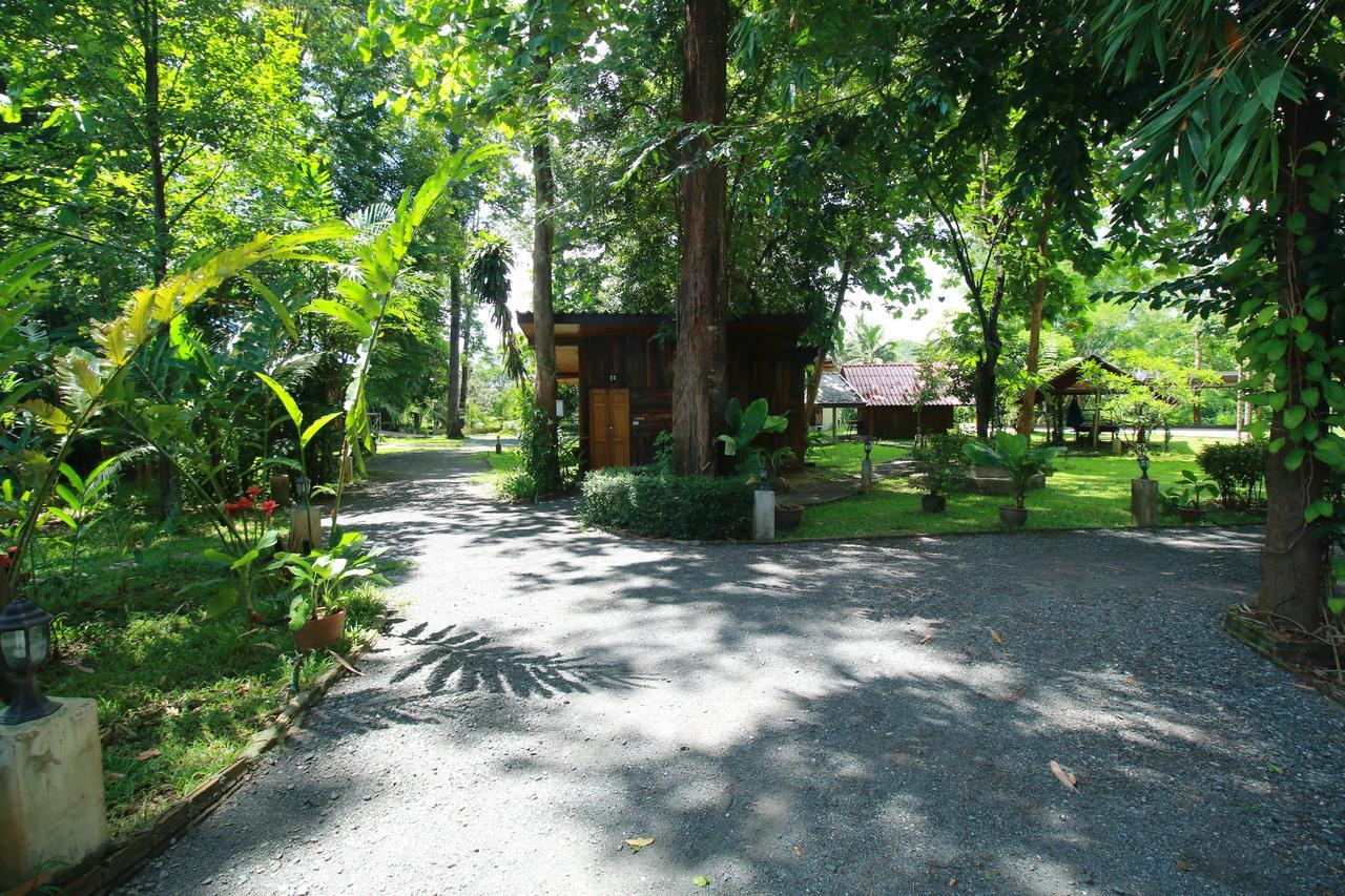 Papa'S Garden Hotel Doi Saket Exterior foto